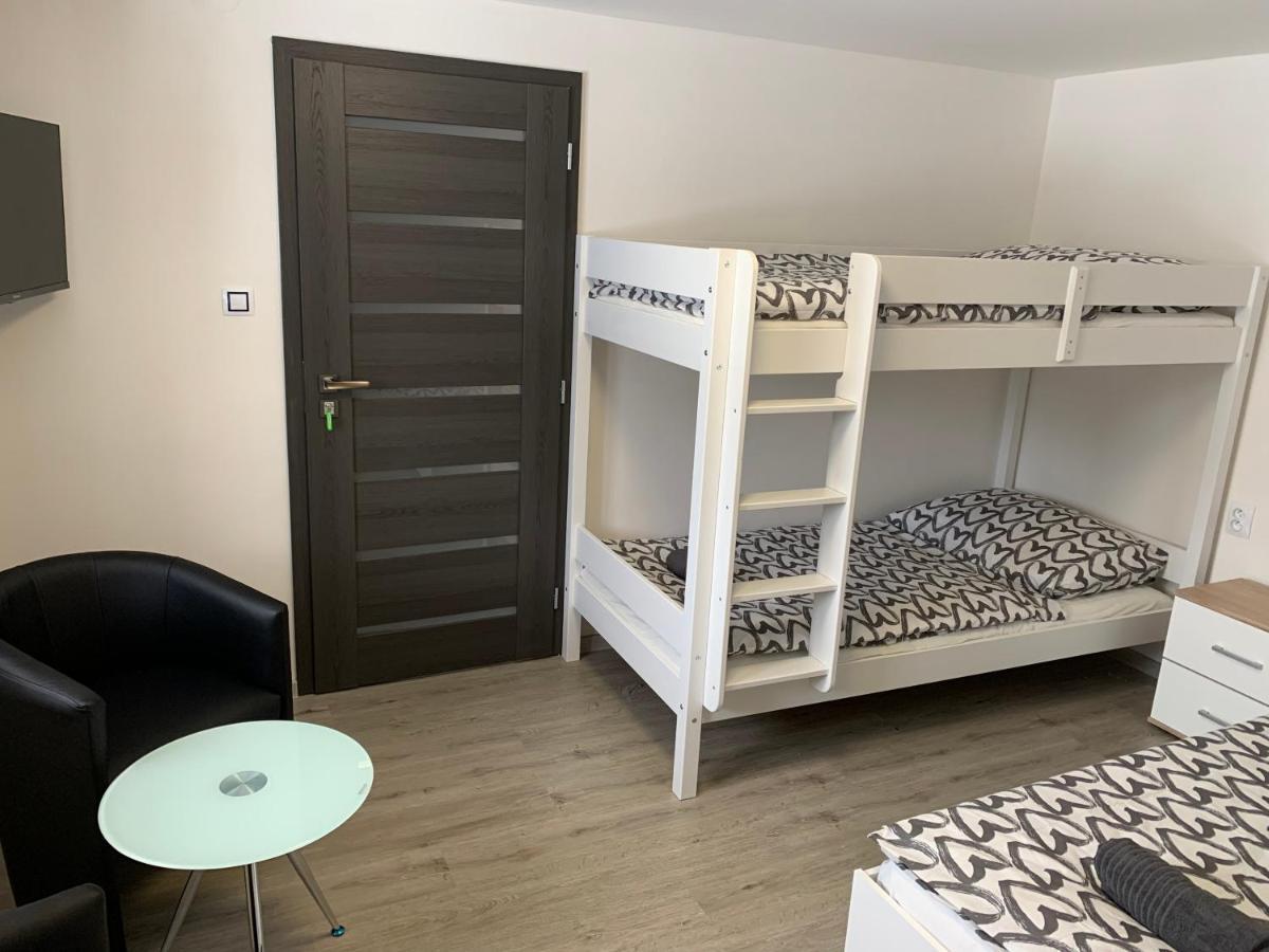 Apartman U Drahotu Пернинк Экстерьер фото