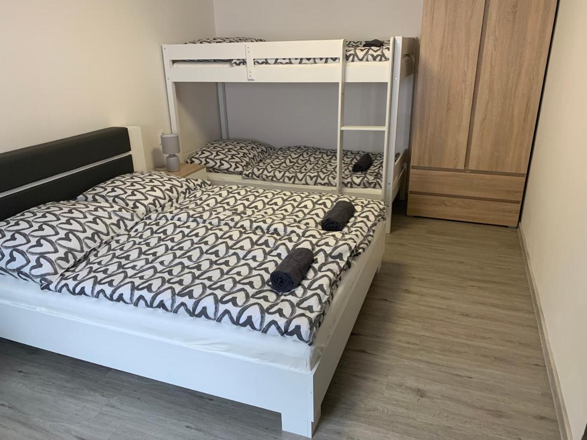 Apartman U Drahotu Пернинк Экстерьер фото